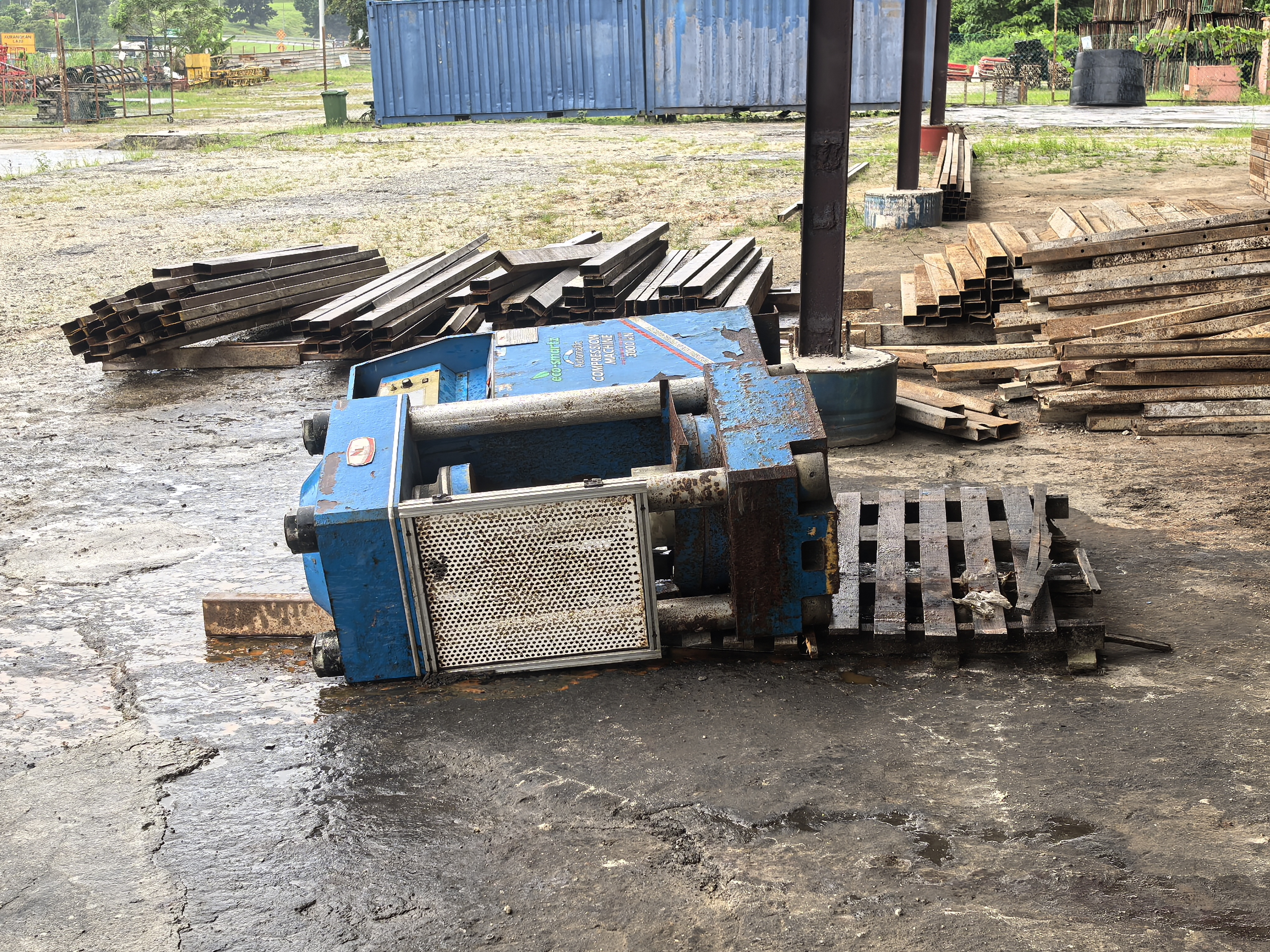 Before pallet replace